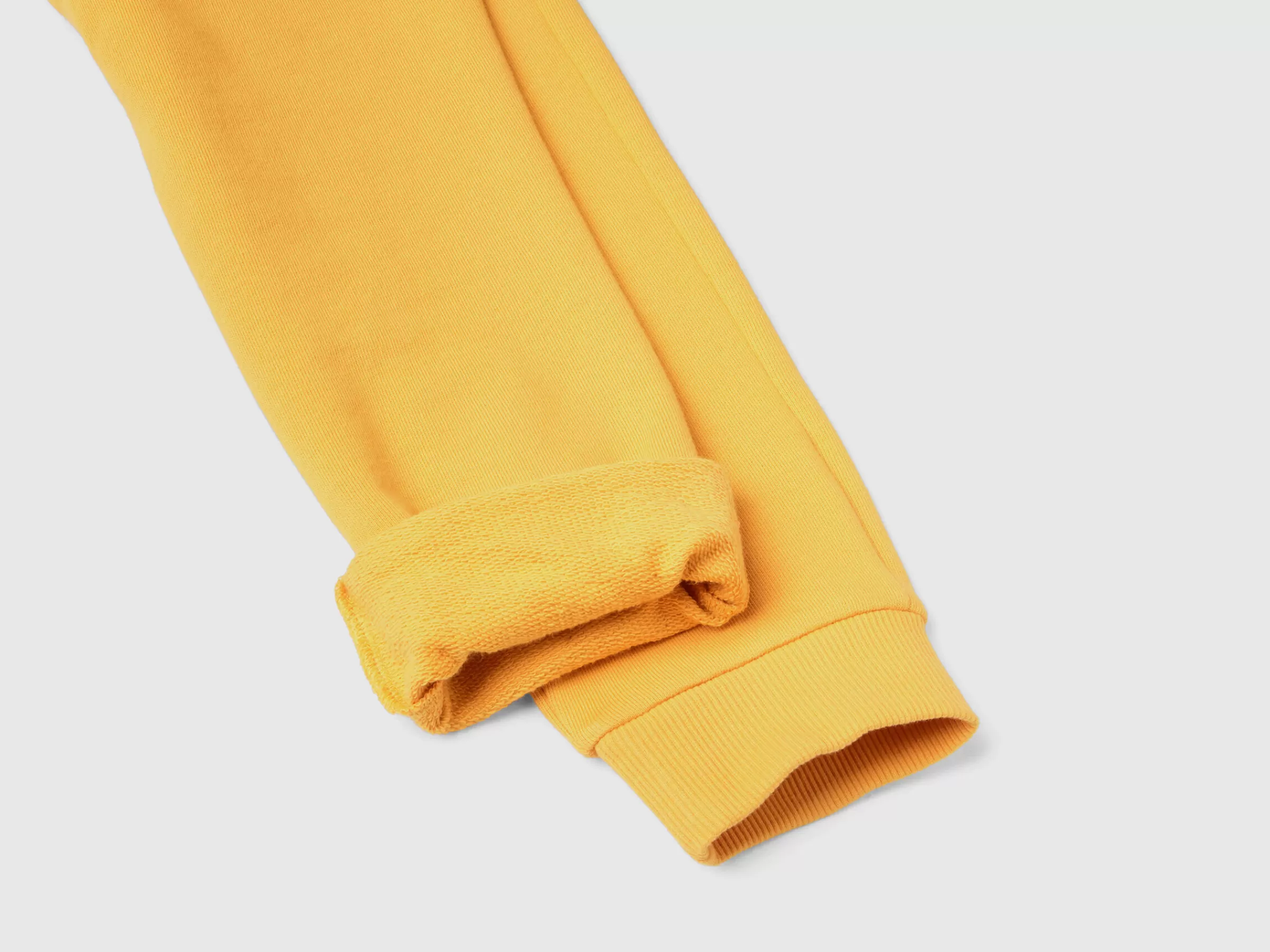 Calças Desportivas Com Cordao De Ajuste^Benetton Store
