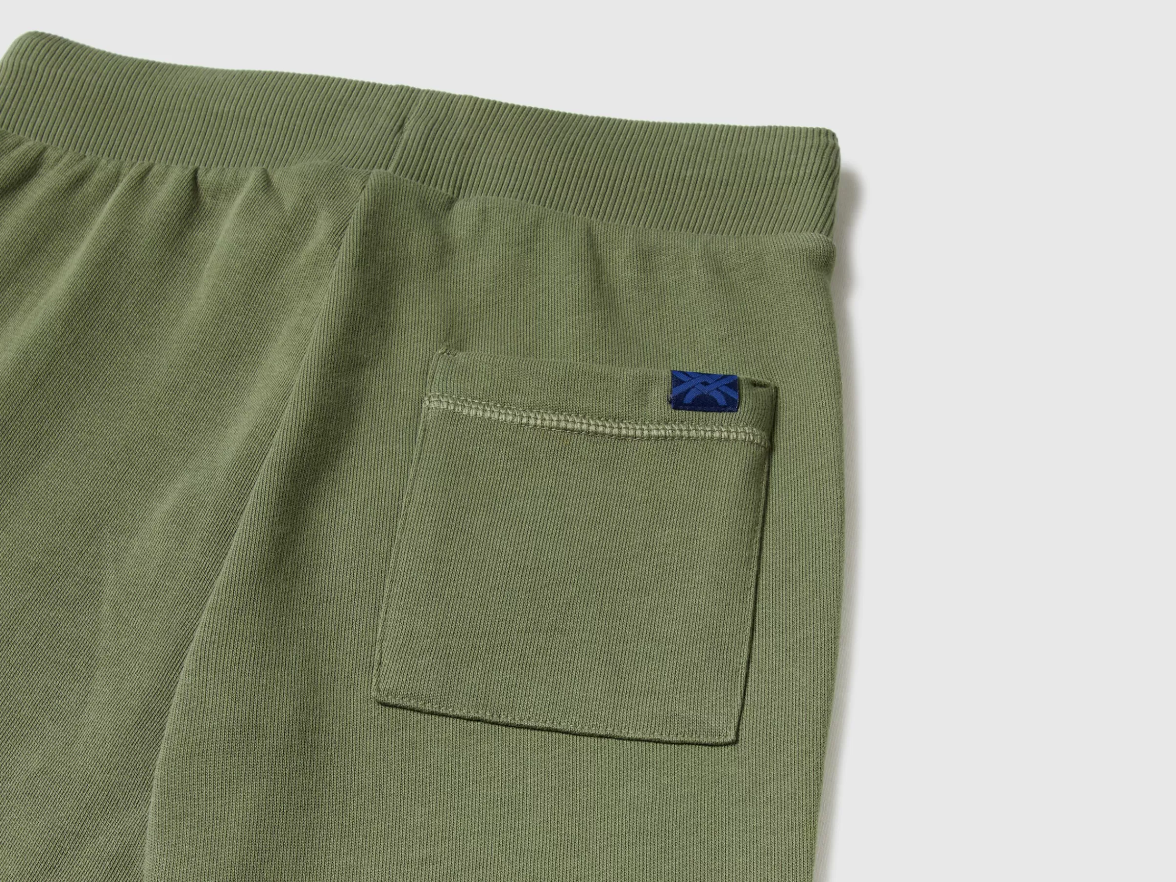 Calças Desportivas Com Cordao De Ajuste^Benetton Store