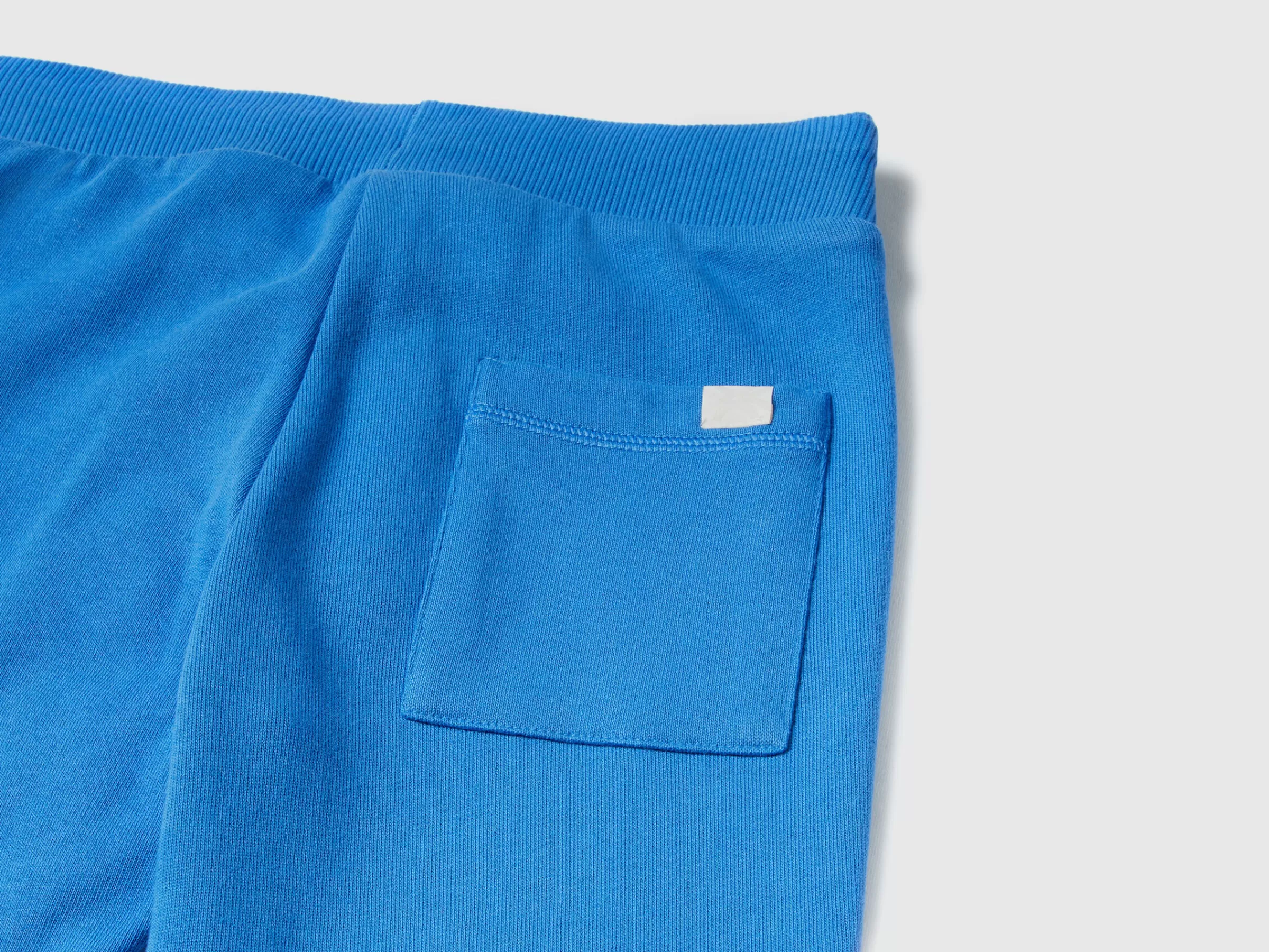 Calças Desportivas Com Cordao De Ajuste^Benetton Store