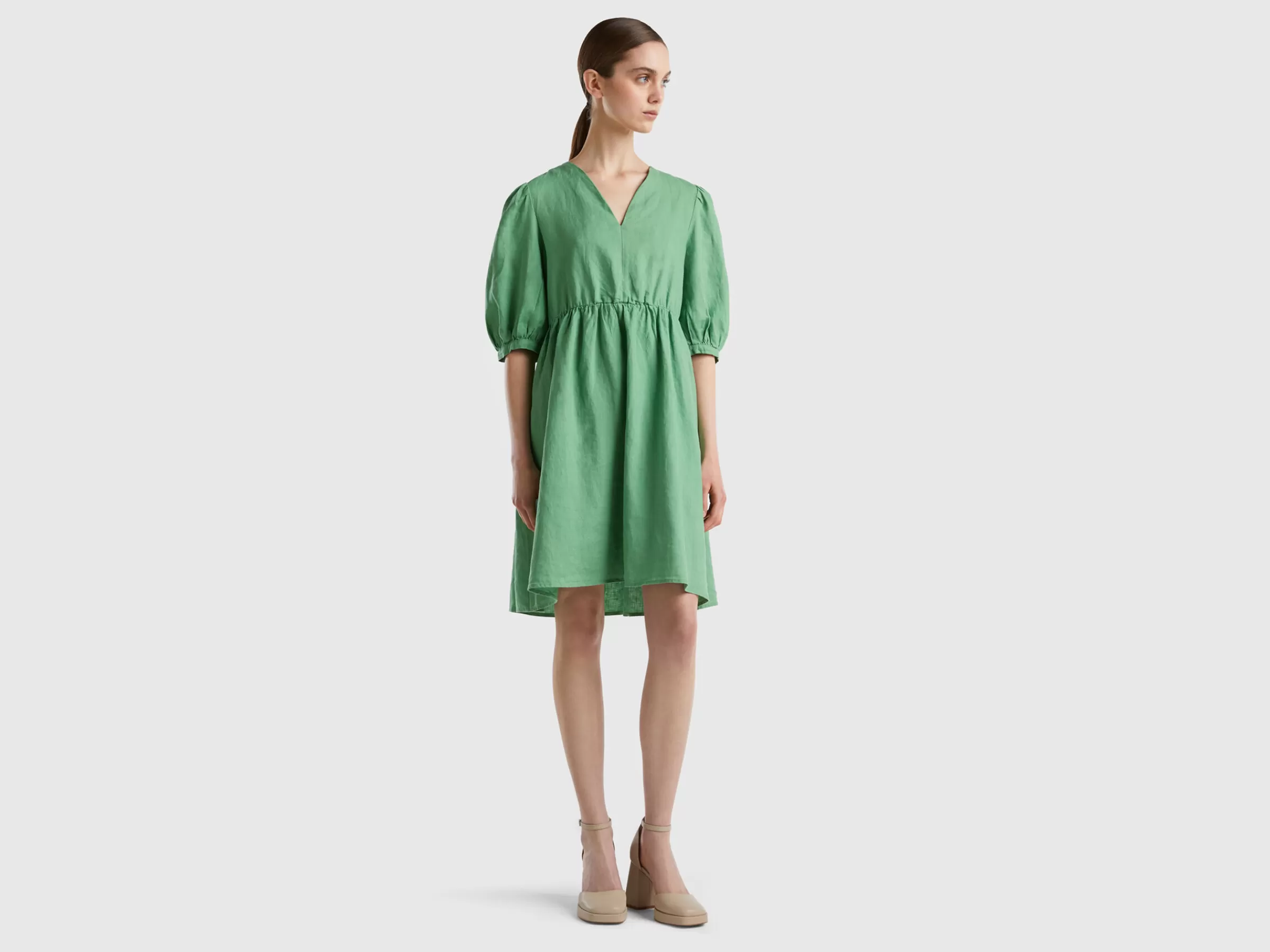 Vestido Com Decote Em V Em Linho Puro^Benetton Online