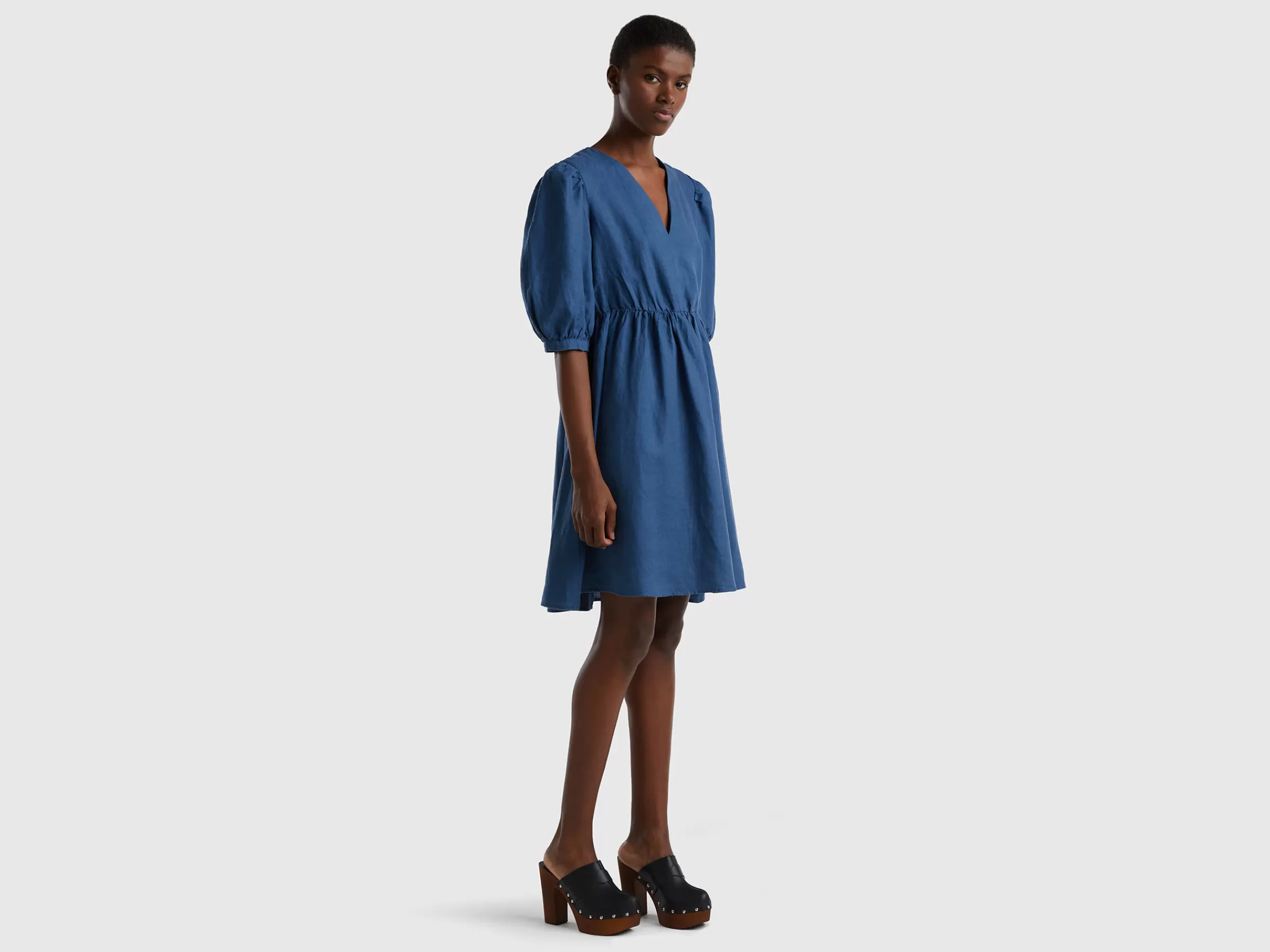 Vestido Com Decote Em V Em Linho Puro^Benetton Discount