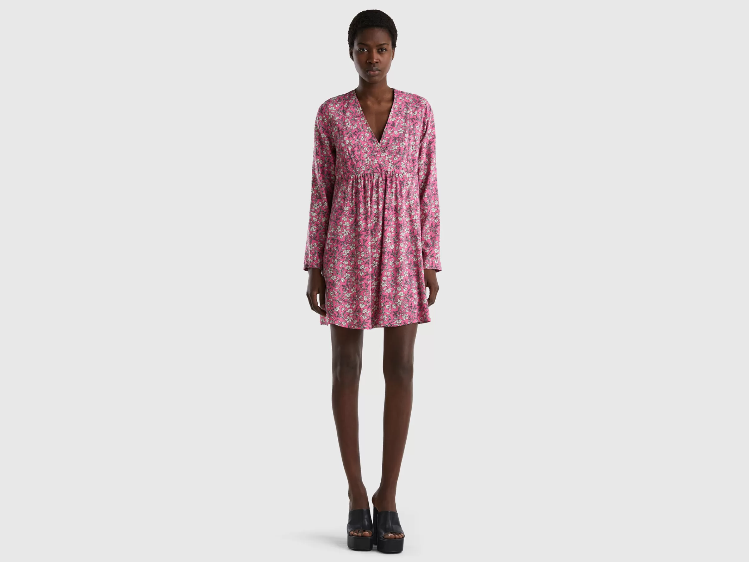 Vestido Padrao Em Viscose Sustentavel^Benetton Online